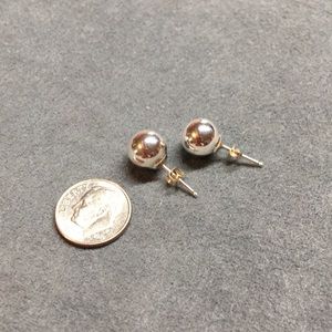 NWT Silpada 9.3mm sphere earrings  Earrings .925